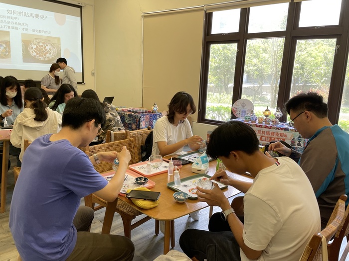 職業達人x馬賽克中看見你的職場原色圖片