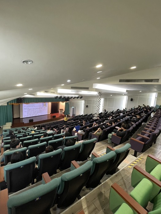 「從職涯測驗到行動，職涯規劃的全面指引」圖片